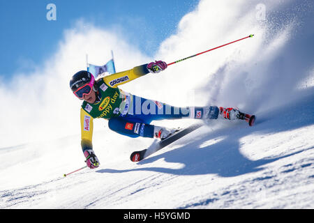 Solden, Austria. 22nd Oct, 2016. Frida Hansdotter of Sweden competes during the first run of the FIS World Cup Ladies Giant Slalom in Solden, Austria on October 22, 2016. Credit:  Jure Makovec/Alamy Live News Stock Photo