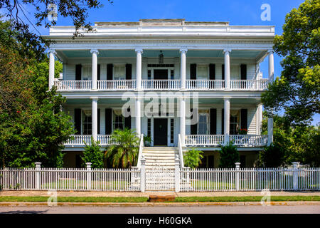 South Carolina, Beaufort. Historic Lewis Reeve Sams House, c. 1852 ...