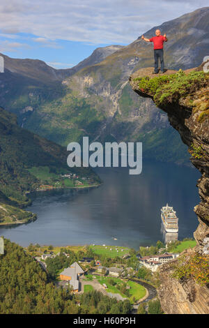 The view from Flydalsjuvet in to Geiranger and the Geirangerfjord, Norway Stock Photo