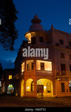 Queen's Hotel at night, Kandy, Sri Lanka Stock Photo