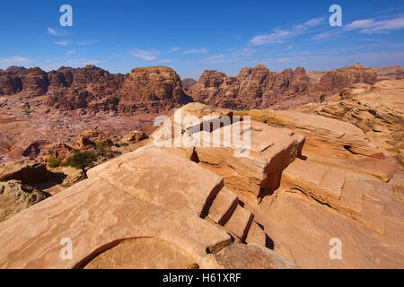 The High Place of Sacrifice overlooking the valley of the rock city of Petra, Jordan Stock Photo