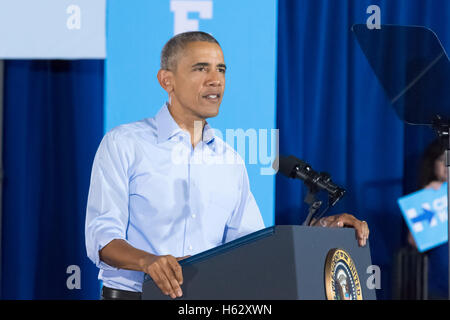 Las Vegas, Nevada, USA. 23rd Oct, 2016. President Obama rallies the crowd at the early voting rally on October 23rd 2016 at Cheyenne High School in North Las Vegas, NV. Credit:  The Photo Access/Alamy Live News Stock Photo