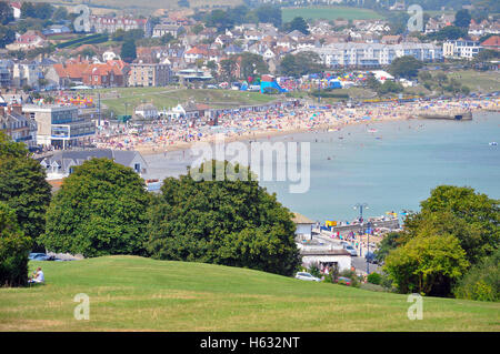 View across Swanage bay from Prince Albert Gardens, Dorset, England. Stock Photo