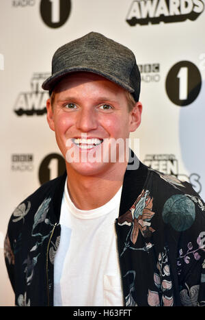 Jamie Laing attending the BBC Radio 1 Teen Awards, held at the SSE Wembley Arena in London. See PA Story SHOWBIZ Teen. PRESS ASSOCIATION Photo. Picture date: Sunday 23rd October, 2016. Photo credit should read: Matt Crossick/PA Wire. Stock Photo