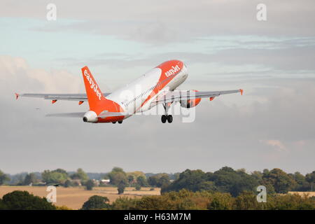 Low-cost airline Easyjet Airbus A320 G-EZTD departing from London Luton Airport, UK Stock Photo