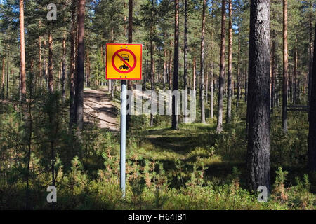 No entry for power-driven vehicles zone traffic sign, Finland Stock Photo