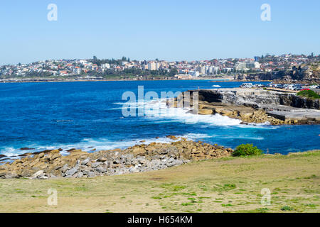 Bondi to Coogee walk is 6 km long located in Sydneys eastern suburbs Stock Photo
