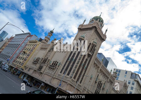 Melbourne has been named the most livable city in the world for 6 years in a raw (2016) Stock Photo