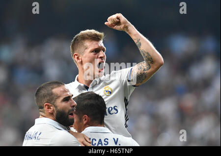 Toni Kroos (Real Madrid) celebrates scoring a goal for winning 2-1 during the LA LIGA match between Real Madrid and Celta de Vig Stock Photo