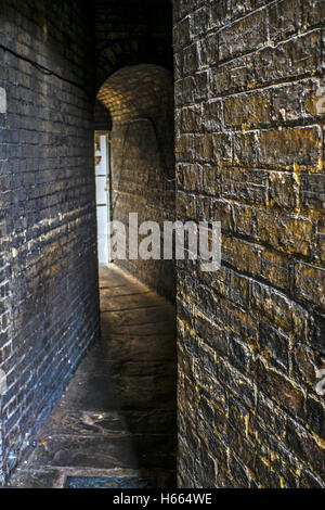 narrow alley way, built in Victorian period,  Cambridge, UK Stock Photo