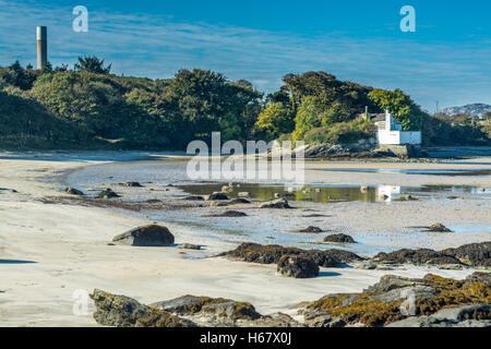 Derelect building on the coastal path at Penrhos country Park on Anglesey Stock Photo