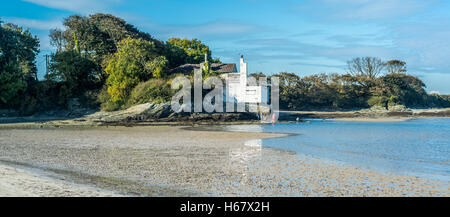 Derelict building on the coastal path at Penrhos country Park on Anglesey Stock Photo