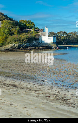 Derelict building on the coastal path at Penrhos country Park on Anglesey Stock Photo