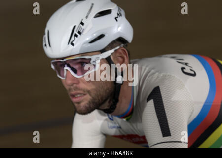 London, UK  25th October, 2016.  Mark Cavendish. Cyclists compete  in the first day of  the London Six Day cycling event.  Lee Valley Velodrome, Olympic Park, London, UK. . Stock Photo