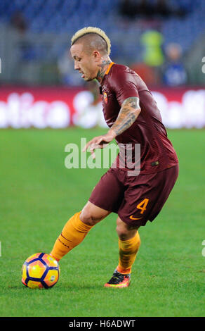 Stadium Olimpico, Rome, Italy. 23rd Oct, 2016. Serie A football league. AS Roma versus Palermo. Radja Nainggolan in action © Action Plus Sports/Alamy Live News Stock Photo