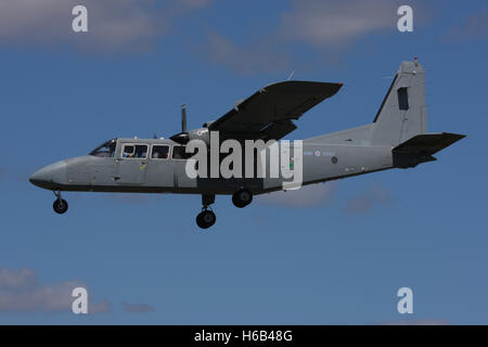 ROYAL AIR FORCE ARMY DEFENDER BN 2T 4S Stock Photo