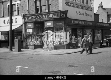 1930s, historical, England, exterior of a Stitcher's progressive ...