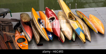 Europe, Germany, Duesseldorf, kayaks at the Medienhafen (Media harbour). Stock Photo