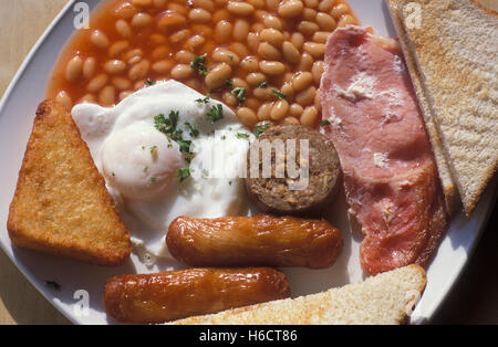 Full Irish Breakfast, Breakfast with beans, eggs, bacon, ham, sausage and toast, meal, Dublin, Ireland, Europe Stock Photo