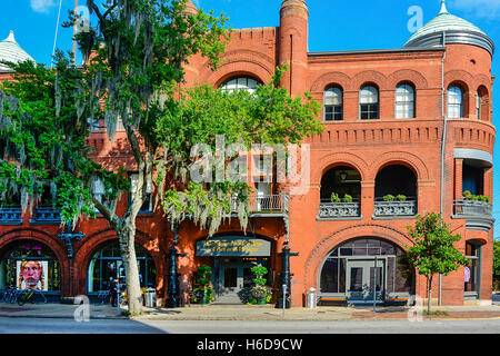 Savannah College of Art and Design's Poetter Hall is a Romanesque revival style structure in historical Savannah, GA Stock Photo