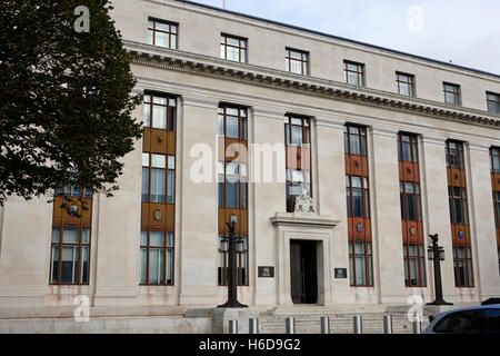 Cathays park 1 cp1 old crown building welsh goverment office Cardiff ...