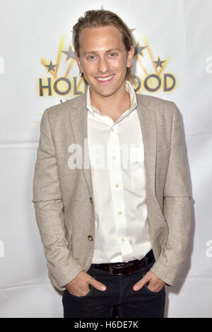 Los Angeles, USA. 25th Oct, 2016. Eric Nelsen attends the 'Hollywood Walk of Fame Honors' Event at Taglyan Complex on October 25, 2016 in Los Angeles, California | Verwendung weltweit/picture alliance © dpa/Alamy Live News Stock Photo