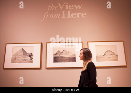 Edinburgh, UK. 27th October 2016. Press view  Scottish National Portrait Gallery display new exhibition run from 29 October 2016 to 30 April 2017 called LANDSCAPE PHOTOGRAPHY FROM THE COLLECTION OF THE NATIONAL GALLERIES OF SCOTLAND. Pako Mera/Alamy Live News Stock Photo