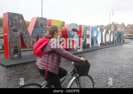 Vatican, Rome, Italy. 27th Oct, 2016. People participating in the Jubilee of Mercy as part of the extraordinary holy year at the Vatican in Rome, Italy  Credit:  Gari Wyn Williams/Alamy Live News Stock Photo