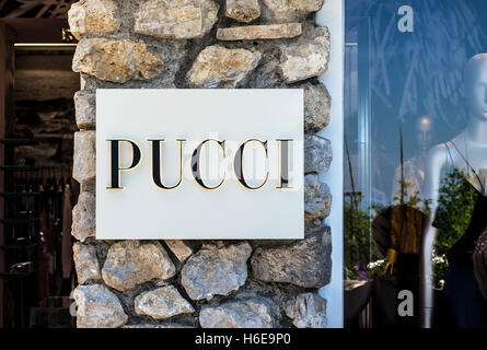 Pucci hi-res stock photography and images - Alamy