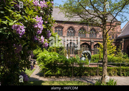 Chester city centre,   courtyard, Cathedral, Cheshire, UK Stock Photo