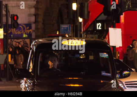 Taxi drivers in London's West End Stock Photo