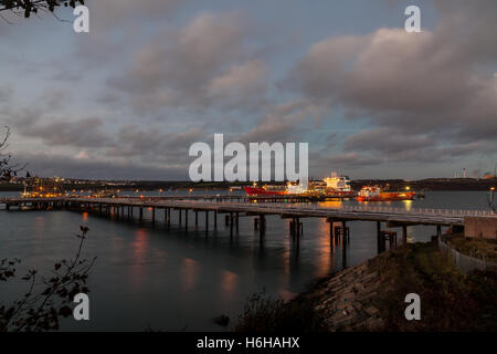 Oil Tankers at the Valero terminal on Milford Haven, Pembroke Stock Photo