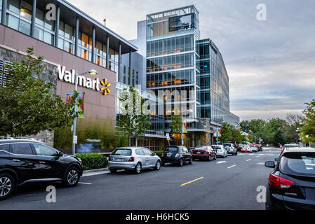 Walmart, Tysons West, Cornerside Boulevard, Vienna, Virginia Stock Photo