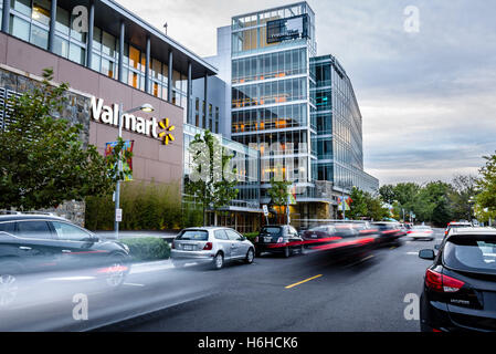 Walmart, Tysons West, Cornerside Boulevard, Vienna, Virginia Stock Photo