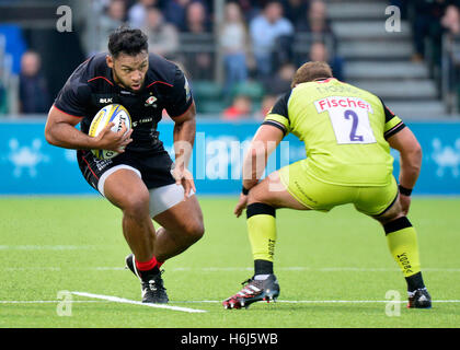 AVIVA Rugby Premier League Saracens v Leicester Tigers at Allianz Park London, UK. 29th Oct, 5. Saracens Billy Vunipola in action during the match which was won by Saracens 24-10 Credit:  Leo Mason/Alamy Live News Stock Photo