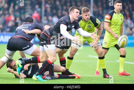 AVIVA Rugby Premier League Saracens v Leicester Tigers at Allianz Park London, UK. 29th Oct, 5. Action during the match which was won Saracens 24-10 Credit:  Leo Mason/Alamy Live News Stock Photo