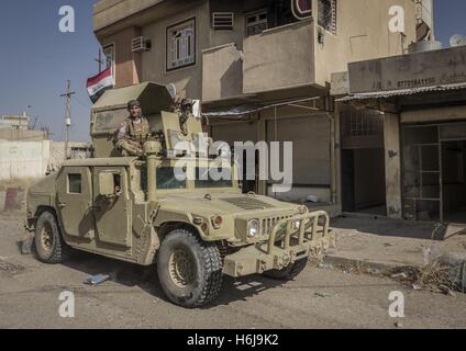 October 29, 2016 - Al Hamdaniyah, Nineveh Governorate, Iraq - Iraqi Armi Humwee after the liberation of Al Hamdaniya.  (Credit Image: © Berci Feher via ZUMA Wire) Stock Photo