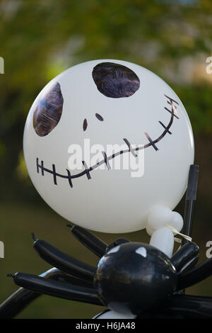Merrick, New York, USA. 29th Oct, 2016. A spooky, life-size Jack Skellington made of black and white balloons is one of many decoratations at the 2016 annual Merrick Spooktacular hosted in part by the North and Central Merrick Civic Association (NCMCA). The holiday party at Fraser Park was sponsored by the Merrick American Legion Auxiliary Unit 1282. © Ann Parry/ZUMA Wire/Alamy Live News Stock Photo