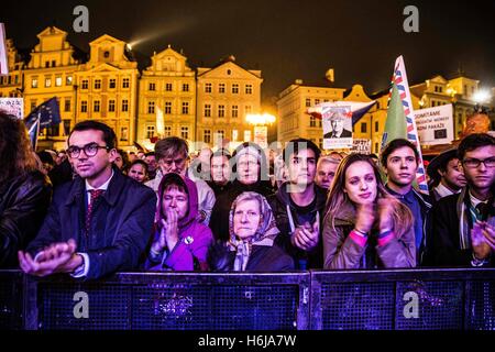 Prague, Czech Republic. 20th Feb, 2015. October 28th - 1918 ''“ World War I: Czechoslovakia declares independence from Austria-Hungary marking the beginning of an independent Czechoslovak state, after 300 years. © David Tesinsky/ZUMA Wire/Alamy Live News Stock Photo