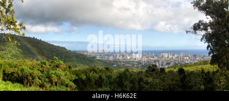 Panoramic view over Honolulu and the Diamond Head Crater on Oahu, Hawaii, USA. Stock Photo