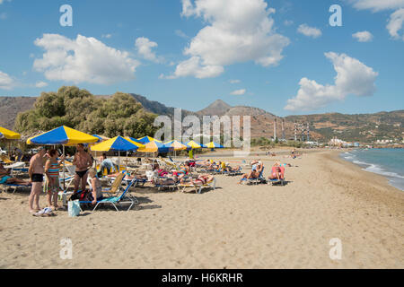 Griechenland, Kreta, Amoudara bei Heraklion, Strandszene Stock Photo