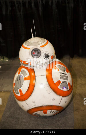 STAN LEE LA COMIC CON: A replica of the BB8 Droid from the film Star Wars; The Force Awakens. Stock Photo