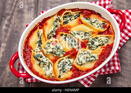 Stuffed pasta shells with spinach ricotta Stock Photo