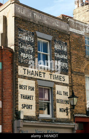 The old Thanet Times newspaper offices  which originally hosted the Gazette from 1899. The paper was founded in 1896 Stock Photo