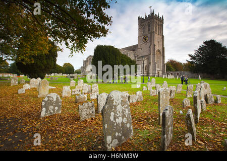 Christchurch Priory Church, built 1904, ecclesiastical church with longest nave in England, Christchurch, Dorset, England, UK Stock Photo