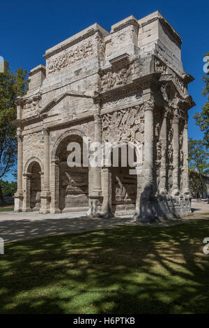The Triumphal Arch of Orange in the town of Orange, Vaucluse, southeast France. Stock Photo