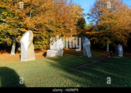 Heaven's Gate, Longleat Safari & Adventure Park, Wiltshire, UK. 31st October 2016. Autumn colours at Heaven's Gate on the Longleat estate in Wiltshire, United Kingdom Credit:  Andrew Harker/17�Թ����� Live News Stock Photo
