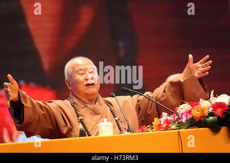 Binzhou, Binzhou, China. 9th June, 2014. Binzhou, CHINA-June 9 2004: (EDITORIAL USE ONLY. CHINA OUT) Master Xingyun, gives a speech on Buddhism in Binzhou, east China's Shandong Province, June 9th, 2014. According to latest news, Master Xingyun suffered from a cerebral stroke recently. Now he is under stable recovery. Master Xingyun is a senior Buddhist priest and head of the Taiwan Buddhist delegation, winning respects from lots of people. © SIPA Asia/ZUMA Wire/Alamy Live News Stock Photo