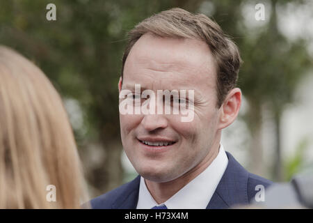 Palm Beach Gardens, USA. 02nd Nov, 2016. Senatorial Candidate Patrick Murphy speaking to reporters at Palm Beach State College, Palm Beach Gardens, FL - November 2, 2016 Credit:  The Photo Access/Alamy Live News Stock Photo