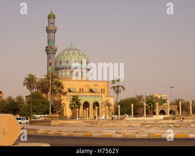 5th July 2003 The 17 Ramadan mosque on Firdos (Paradise) Square in Baghdad, Iraq. Stock Photo